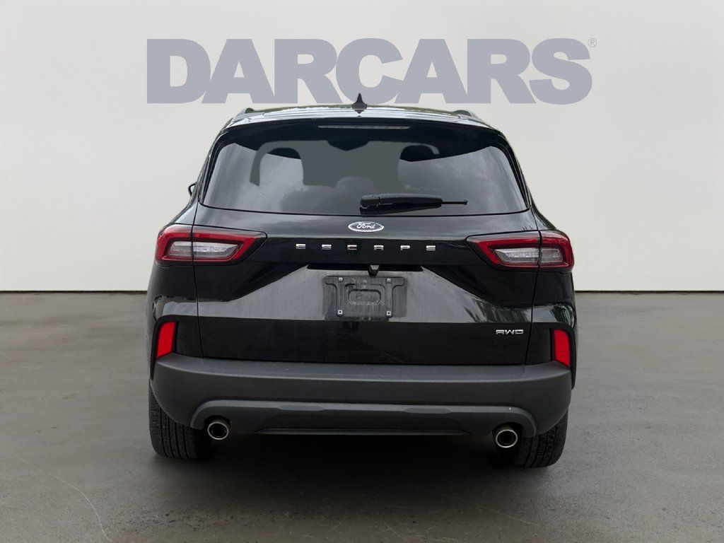 Used 2025 Ford Escape ST-Line Select AWD/4WD image 6