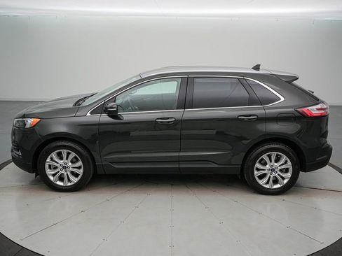Certified 2022 Ford Edge Titanium image 7
