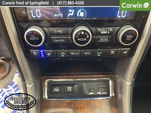 Used 2019 Subaru Ascent Touring AWD/4WD image 26