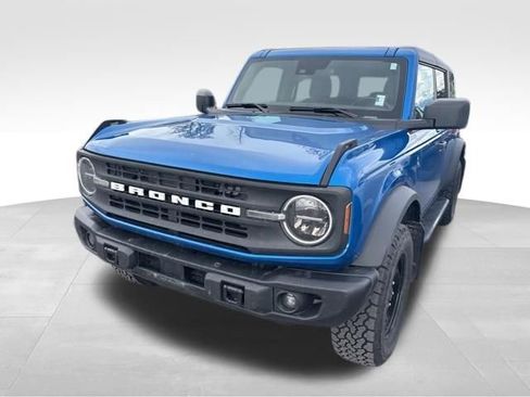 Used 2022 Ford Bronco Black Diamond AWD/4WD image 2
