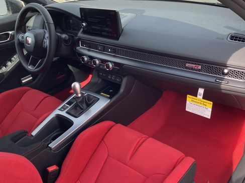 New 2026 Honda Civic Type R image 10