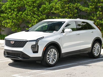 Used 2024 Cadillac XT4 Luxury w/ Cold Weather Package