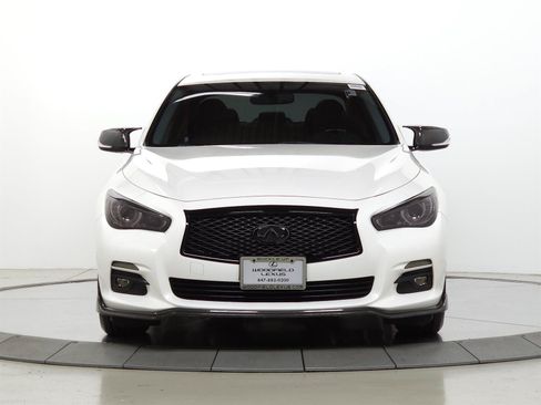 Used 2015 INFINITI Q50 Premium w/ Navigation Package AWD/4WD image 2