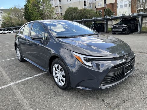 New 2026 Toyota Corolla LE image 3
