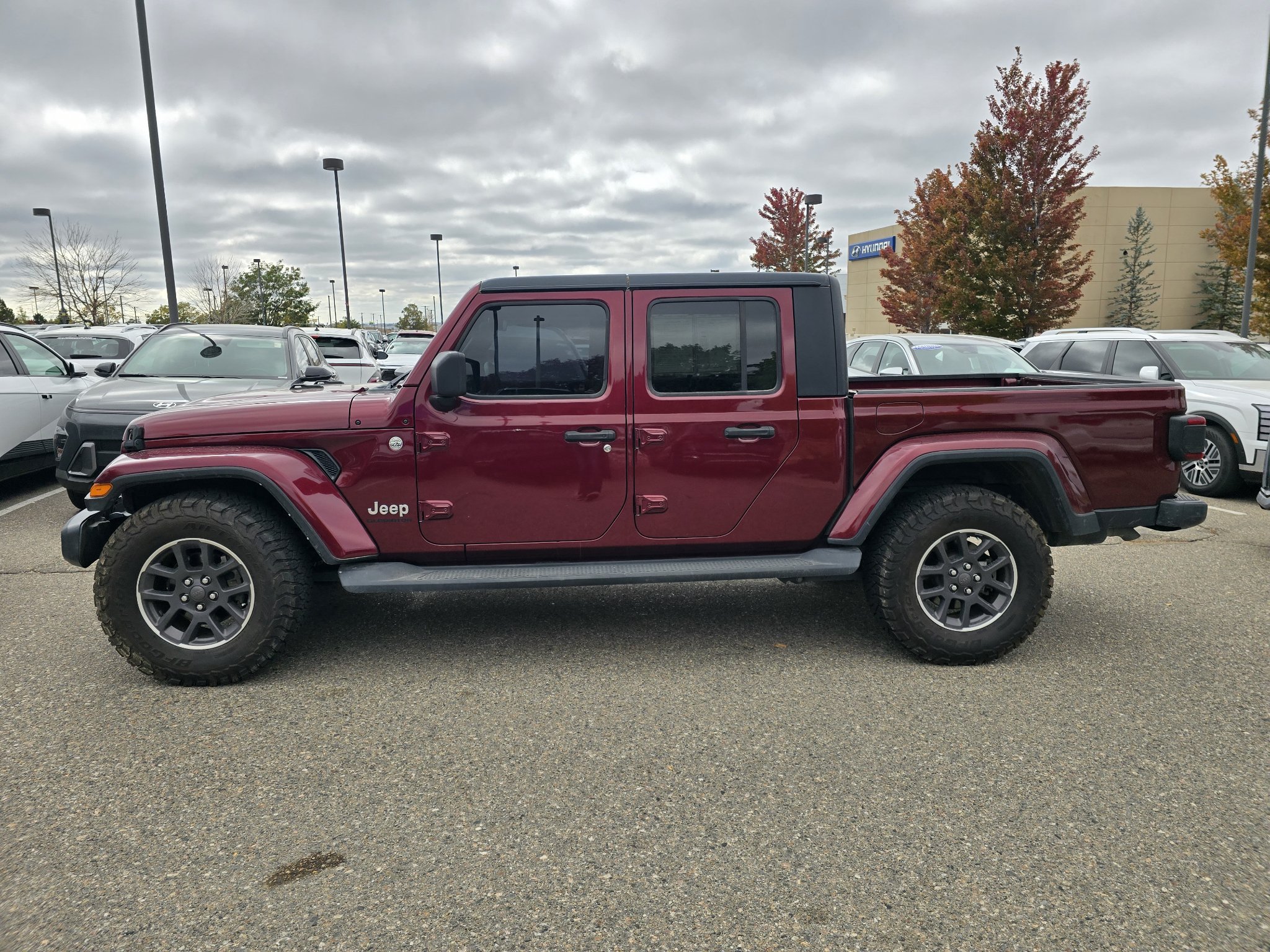 Used 2021 Jeep Gladiator Overland w/ Popular Equipment Package AWD/4WD image 13