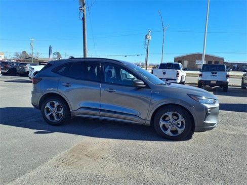 Used 2023 Ford Escape ST-Line w/ Tech Pack #1 image 2