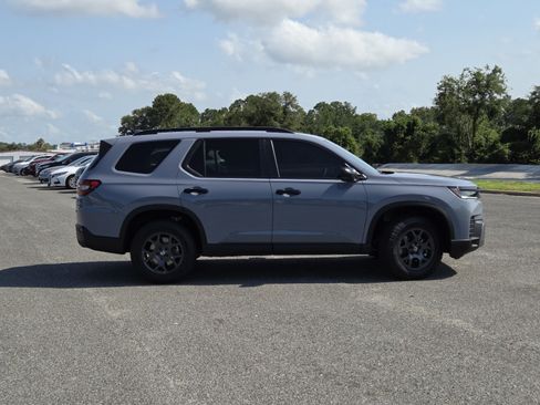 New 2026 Honda Pilot TrailSport image 19