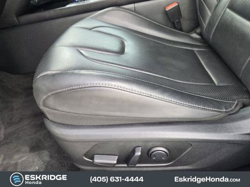 Used 2024 Hyundai Elantra Limited FWD image 25