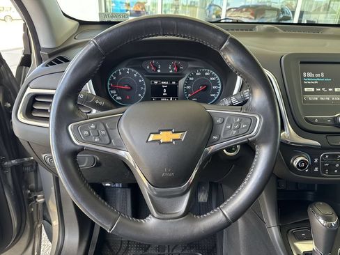 Certified 2018 Chevrolet Equinox LT AWD/4WD image 11