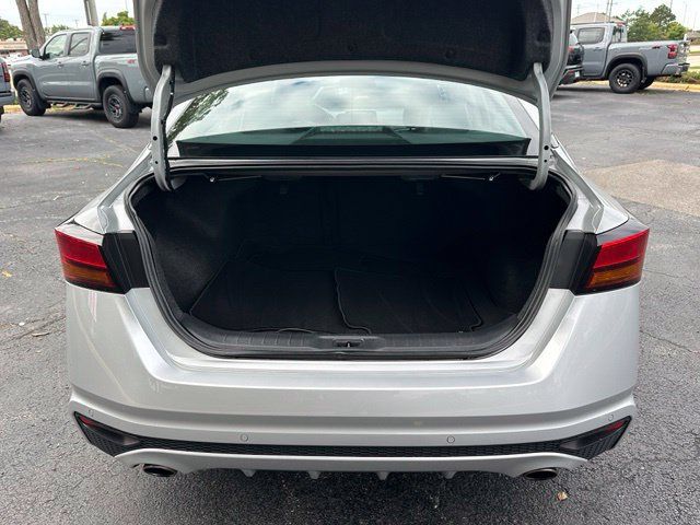 Used 2020 Nissan Altima 2.5 SL AWD/4WD image 14