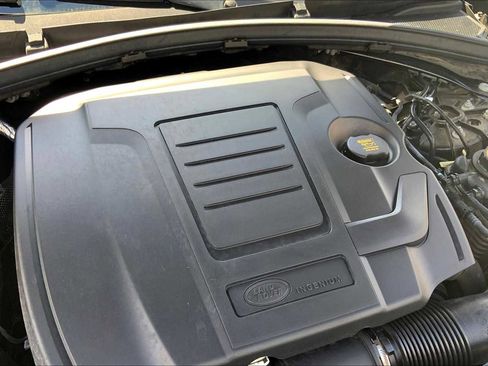 Used 2023 Land Rover Range Rover Velar R-Dynamic S image 29