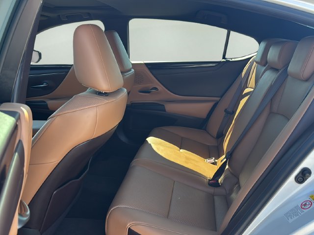 Used 2019 Lexus ES 350 w/ Premium Package FWD image 14