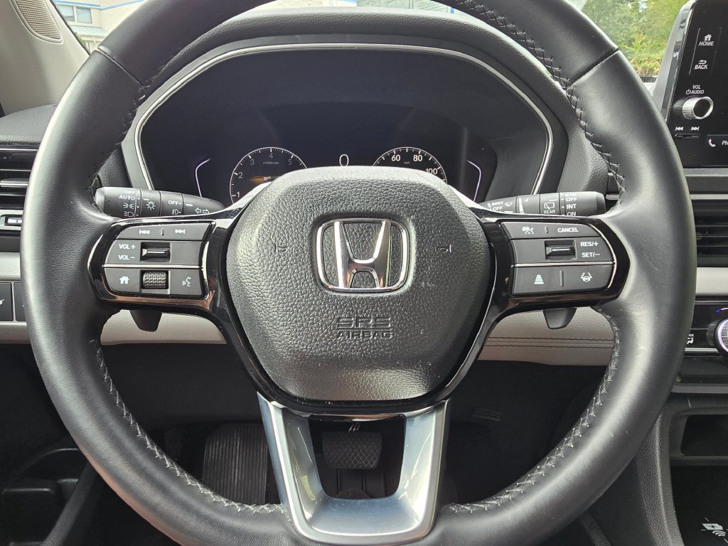 Certified 2025 Honda Pilot EX-L image 15
