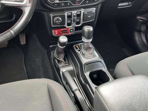 Used 2020 Jeep Wrangler Unlimited Rubicon AWD/4WD image 14