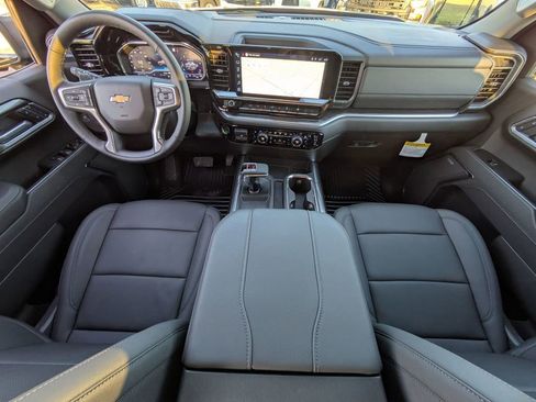 New 2025 Chevrolet Silverado 1500 LTZ w/ LTZ Convenience Package II image 26