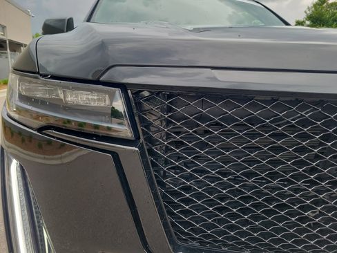 Certified 2024 Cadillac Escalade Sport AWD/4WD image 24
