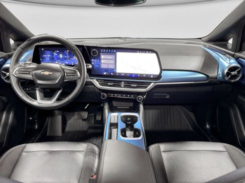Used 2024 Chevrolet Equinox EV LT w/ LPO, Active Package FWD image 15