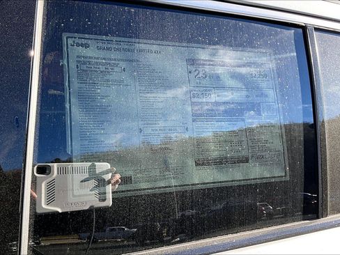 New 2026 Jeep Grand Cherokee Limited image 15