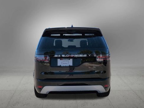 New 2026 Land Rover Discovery Limited Edition image 5