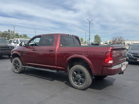 Used 2018 RAM 2500 Big Horn w/ Sport Appearance Group AWD/4WD image 3