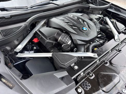 Used 2020 BMW X5 M50i w/ Executive Package AWD/4WD image 46