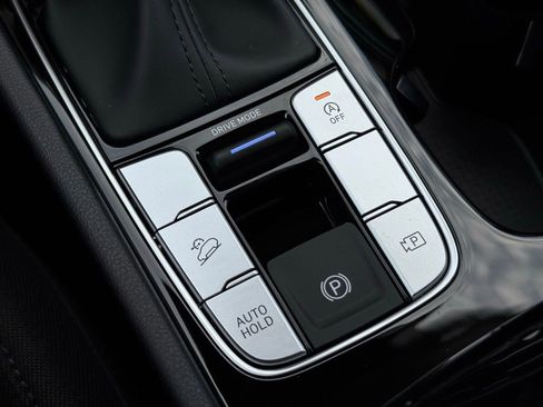 Used 2026 Hyundai Tucson SE image 25