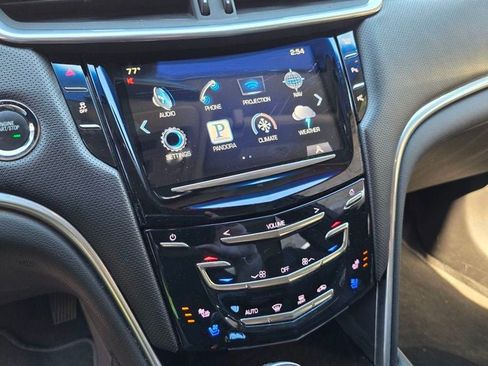 Used 2016 Cadillac XTS Luxury FWD image 26
