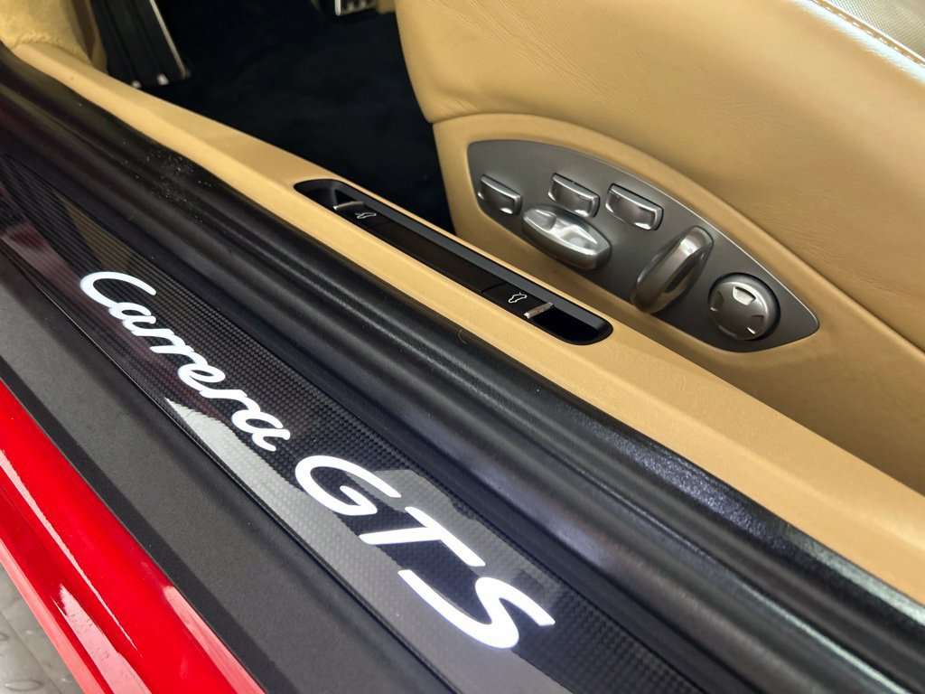 Certified 2016 Porsche 911 Carrera GTS RWD image 23