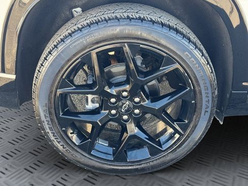 Used 2024 Chevrolet Traverse RS w/ LPO, Floor Liner Package image 28