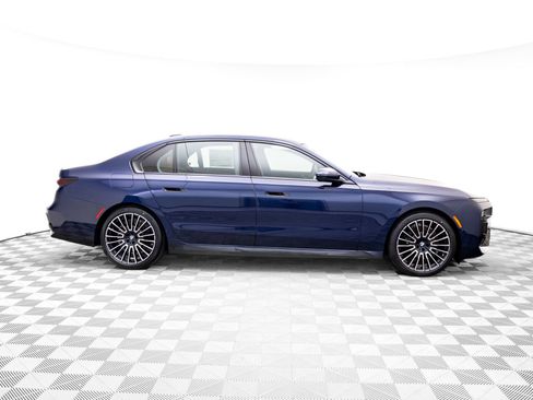 New 2026 BMW 740i xDrive 740i xDrive w/ Premium Package image 7
