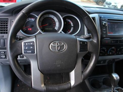 Used 2013 Toyota Tacoma 4x4 Access Cab image 14
