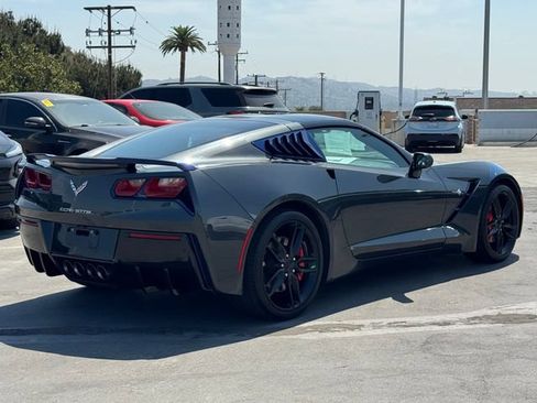 Used 2019 Chevrolet Corvette Stingray Coupe w/ 2LT Preferred Equipment Group RWD image 4