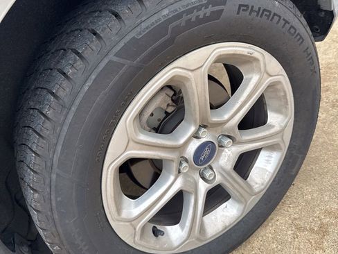 Used 2018 Ford EcoSport SE FWD image 7