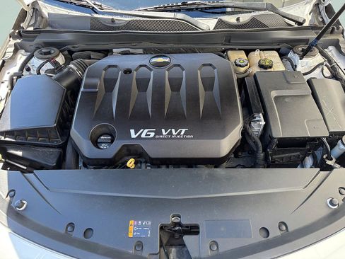 Used 2017 Chevrolet Impala LT w/ Convenience Package FWD image 9