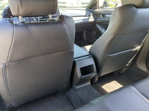 Used 2019 Honda Accord Sport image 23