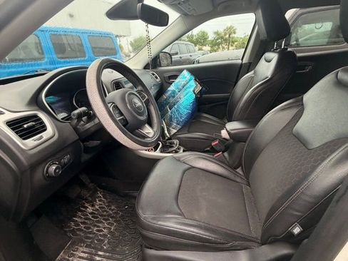 Used 2018 Jeep Compass Latitude w/ Popular Equipment Group image 9