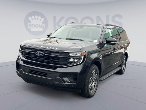 New 2026 Ford Expedition Max Active image 1
