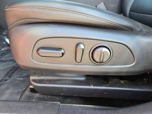 Used 2024 Chevrolet Trax ACTIV w/ Driver Confidence Package FWD image 12