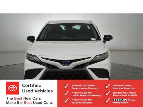 Certified 2022 Toyota Camry SE w/ Convenience Package image 8