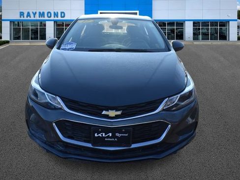 Certified 2017 Chevrolet Cruze LT image 8