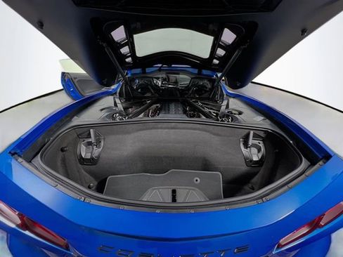 Used 2026 Chevrolet Corvette Stingray Coupe w/ 1LT RWD image 34