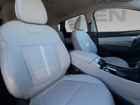 New 2026 Hyundai Tucson SEL image 8