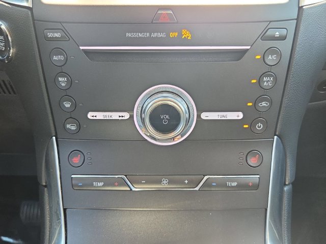 Used 2019 Ford Edge Titanium FWD image 19
