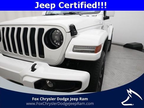 Used 2023 Jeep Wrangler Altitude image 22