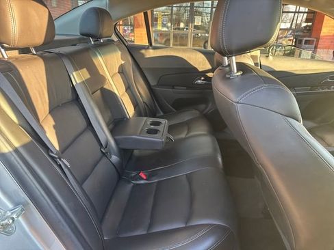 Used 2014 Chevrolet Cruze LT image 28