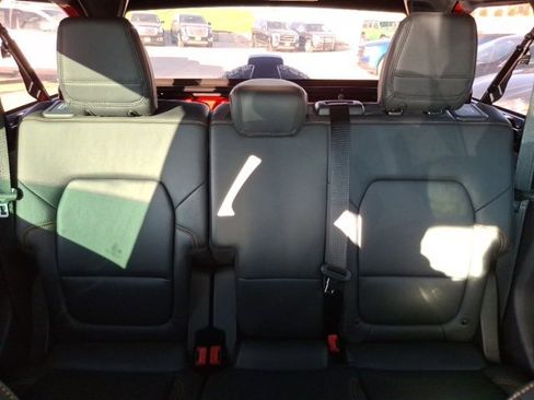 Used 2022 Ford Bronco Badlands image 24