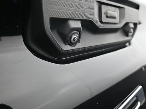 Used 2024 Chevrolet Silverado 3500 LT image 42