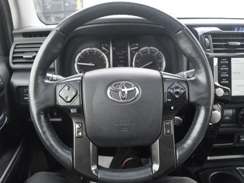 Used 2023 Toyota 4Runner TRD Off-Road Premium w/ Off Road Premium Plus Package AWD/4WD image 19