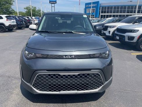 Used 2025 Kia Soul LX w/ LX Technology Package FWD image 6
