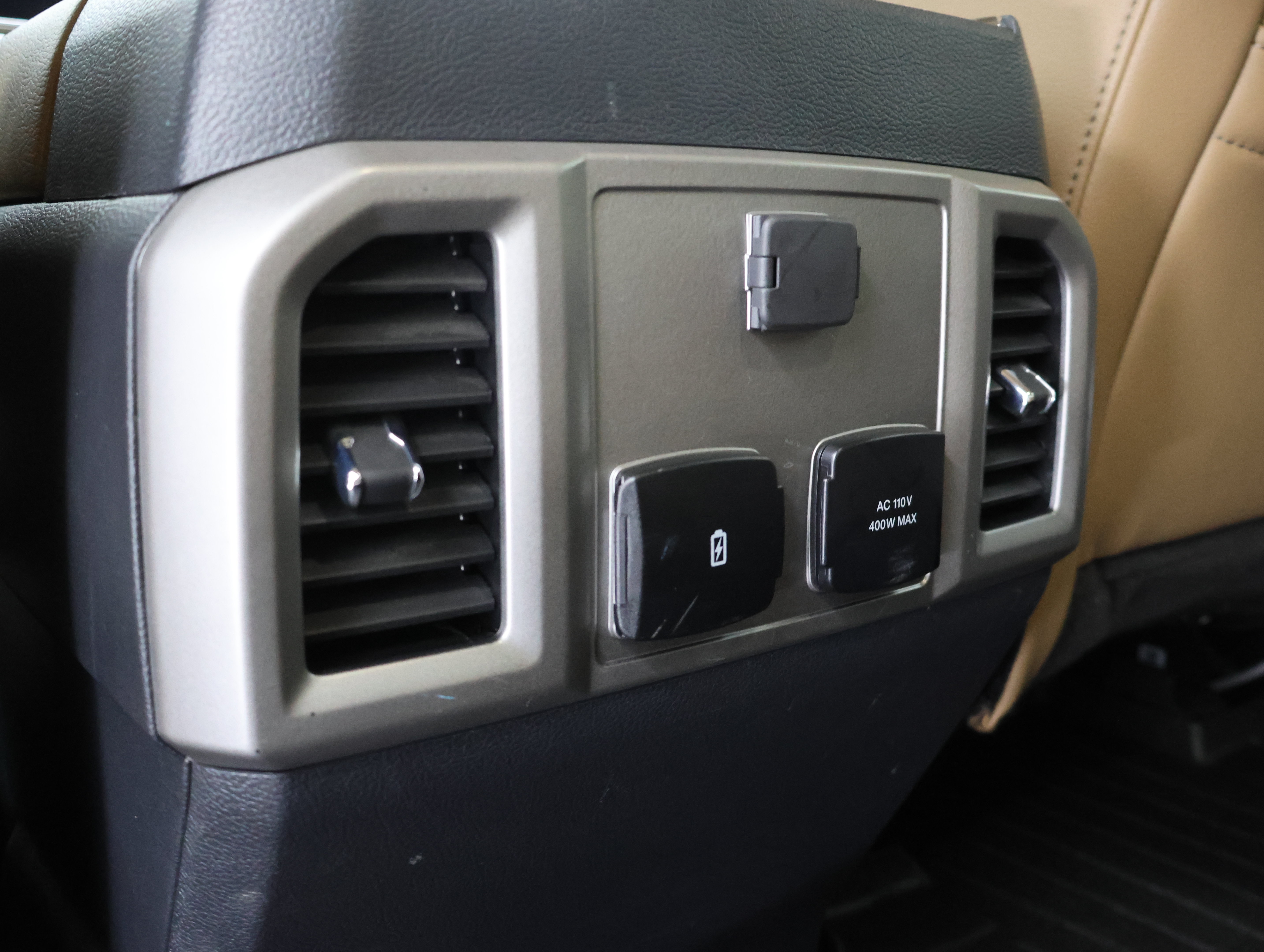 Used 2022 Ford F250 Lariat w/ Lariat Value Package AWD/4WD image 36